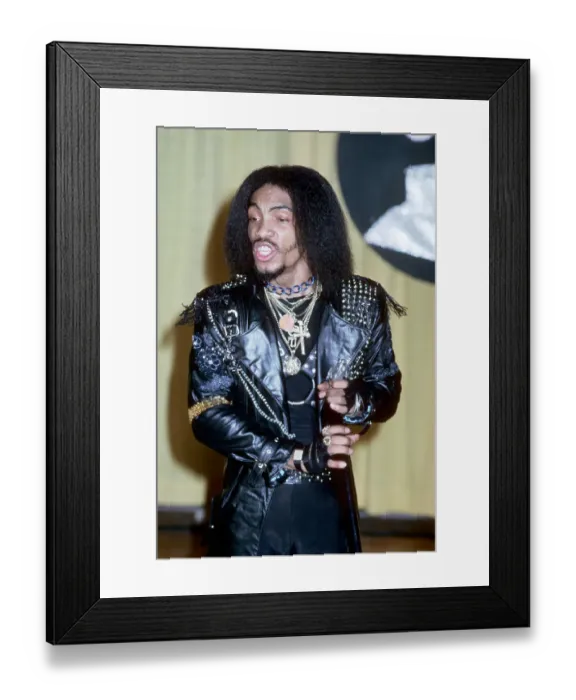 Framed Print : Grammy Winner Framed Print : Grammy Winner