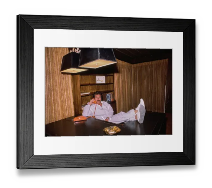 Framed Print : At Home With Humperdinck Framed Print : At Home With Humperdinck