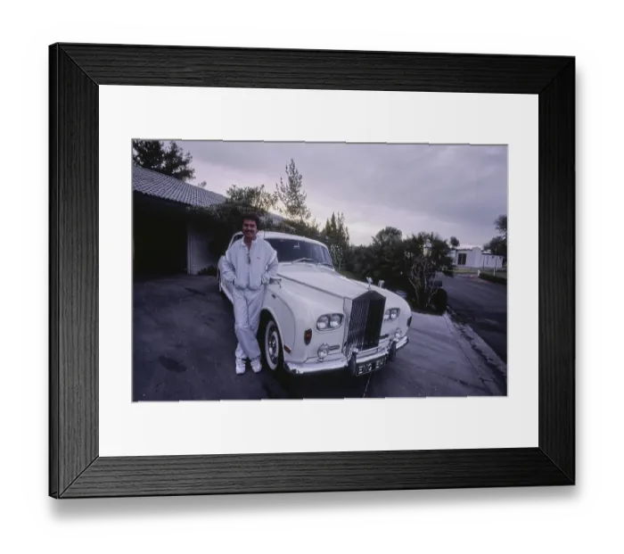 Framed Print : At Home With Humperdinck Framed Print : At Home With Humperdinck