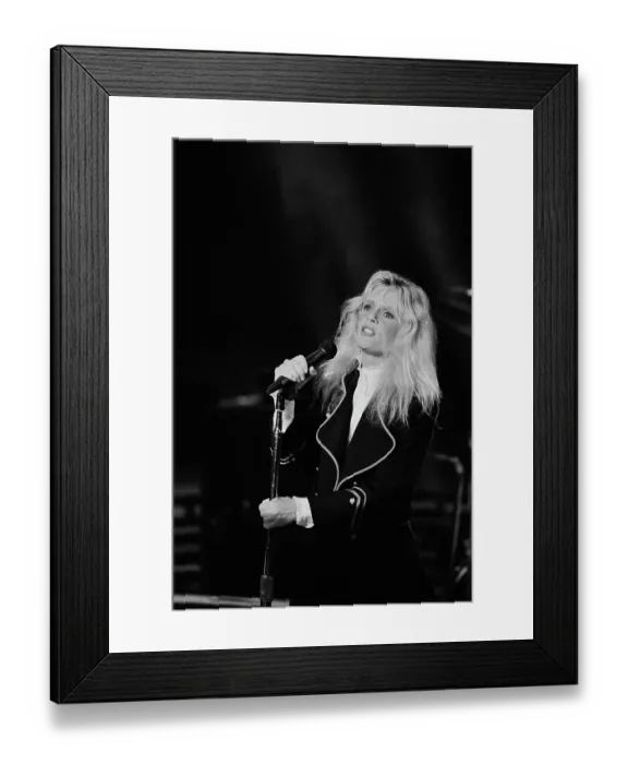 Framed Print : Kim Carnes Plays American Bandstand Framed Print : Kim Carnes Plays American Bandstand