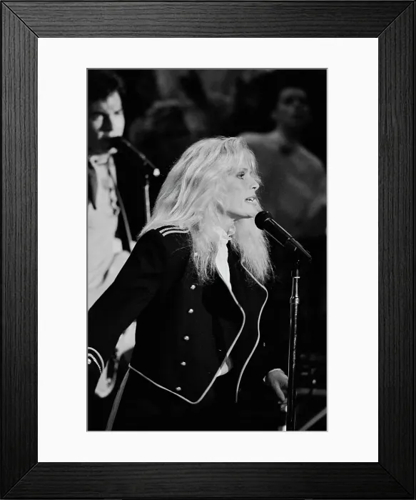 Framed Print : Kim Carnes Plays American Bandstand Framed Print : Kim Carnes Plays American Bandstand