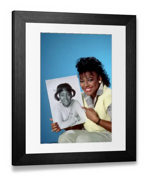 Framed Print : Photo of Kim Fields Framed Print : Photo of Kim Fields