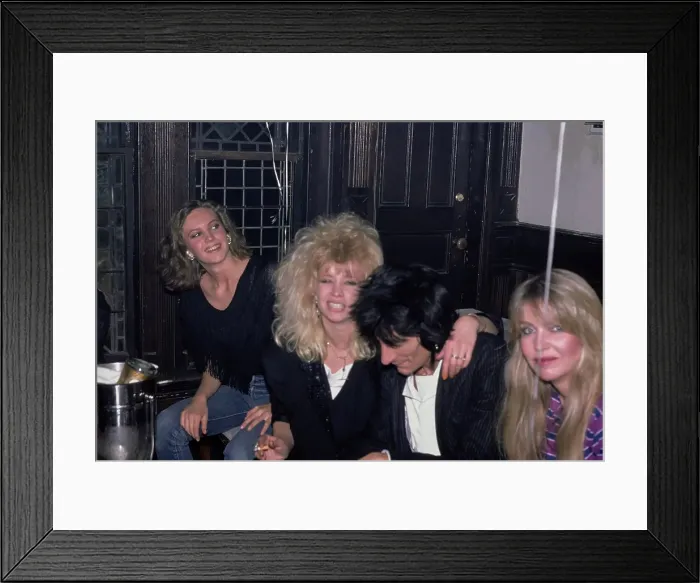 Framed Print : Ron And Jo Wood Attend Mick Jagger's 42nd Birthday Party Framed Print : Ron And Jo Wood Attend Mick Jagger's 42nd Birthday Party