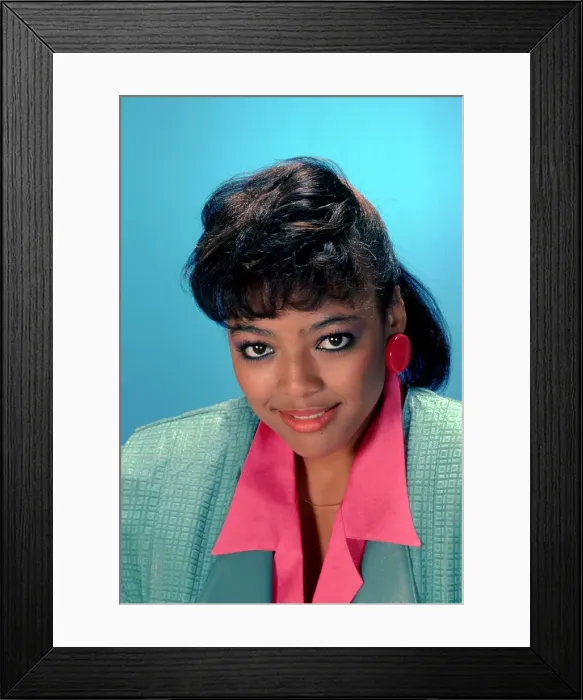 Framed Print : Photo of Kim Fields Framed Print : Photo of Kim Fields