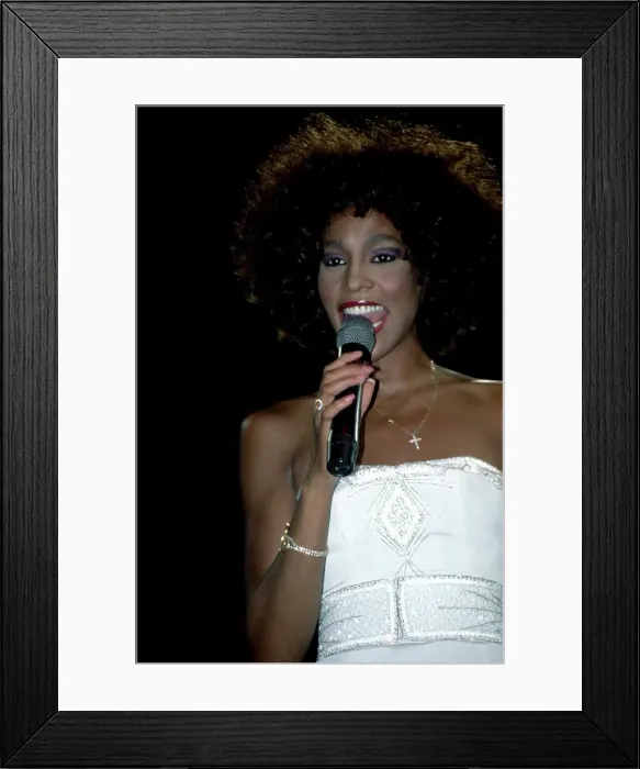 Framed Print : Photo of Whitney Houston