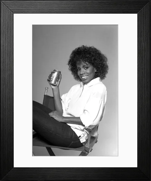 Framed Print : Sheryl Lee Ralph Portrait Session Framed Print : Sheryl Lee Ralph Portrait Session