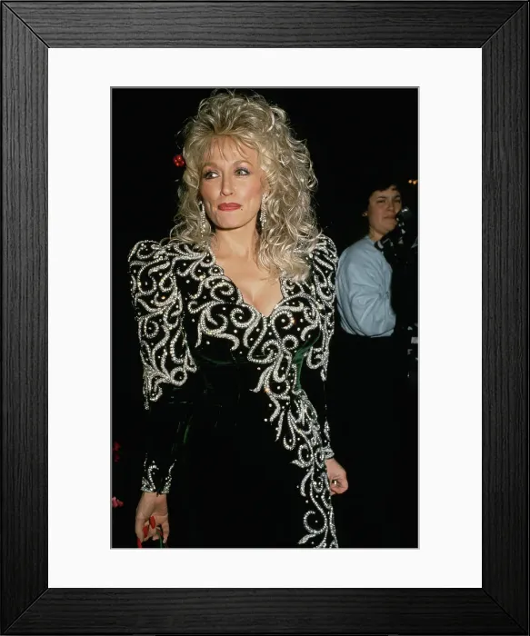 Framed Print : Dolly Parton Attends Sandy Gallin's Christmas Party Framed Print : Dolly Parton Attends Sandy Gallin's Christmas Party