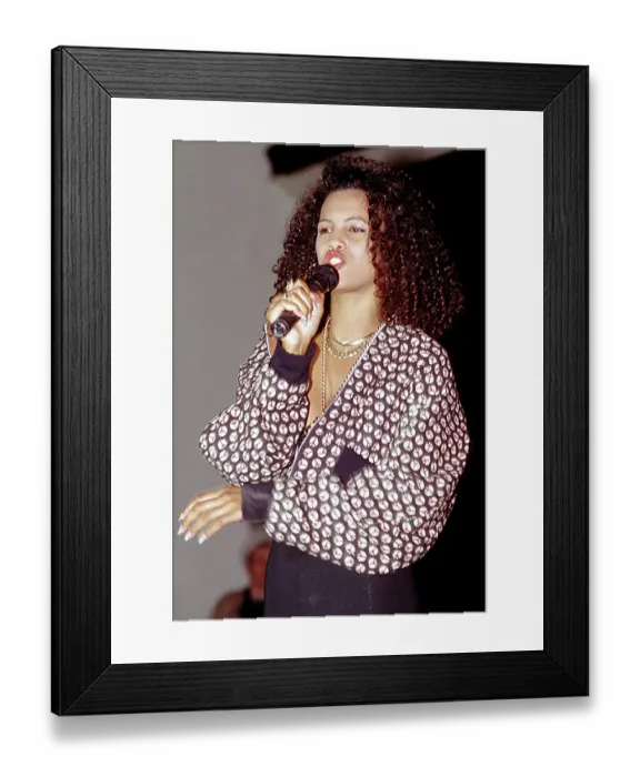 Framed Print : Photo of Neneh Cherry Framed Print : Photo of Neneh Cherry
