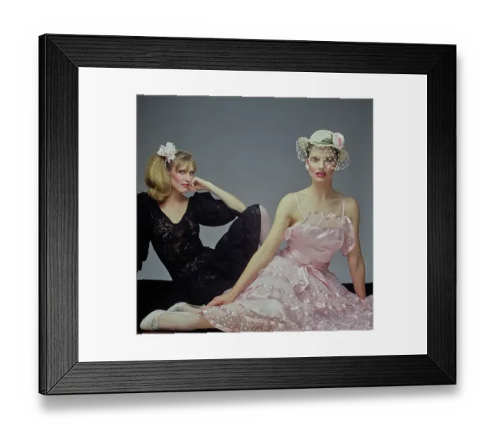 Framed Print : Summer Of 89 Womenswear Fashion Shoot