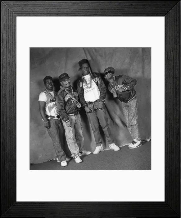 Framed Print : 2 Live Crew Portrait Sessiont
