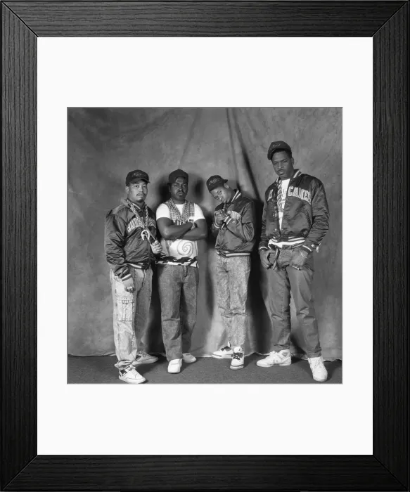 Framed Print : 2 Live Crew Portrait Sessiont Framed Print : 2 Live Crew Portrait Sessiont