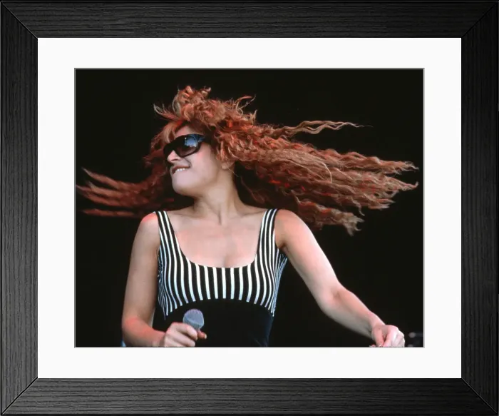 Framed Print : Photo of Taylor Dayne