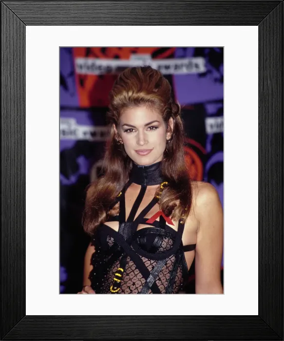 Framed Print : Cindy Crawford Attends The 9th Annual MTV Video Music Awards Framed Print : Cindy Crawford Attends The 9th Annual MTV Video Music Awards