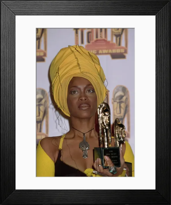 Framed Print : Erykah Badu Wins At The 12th Annual Soul Train Music Awards Framed Print : Erykah Badu Wins At The 12th Annual Soul Train Music Awards