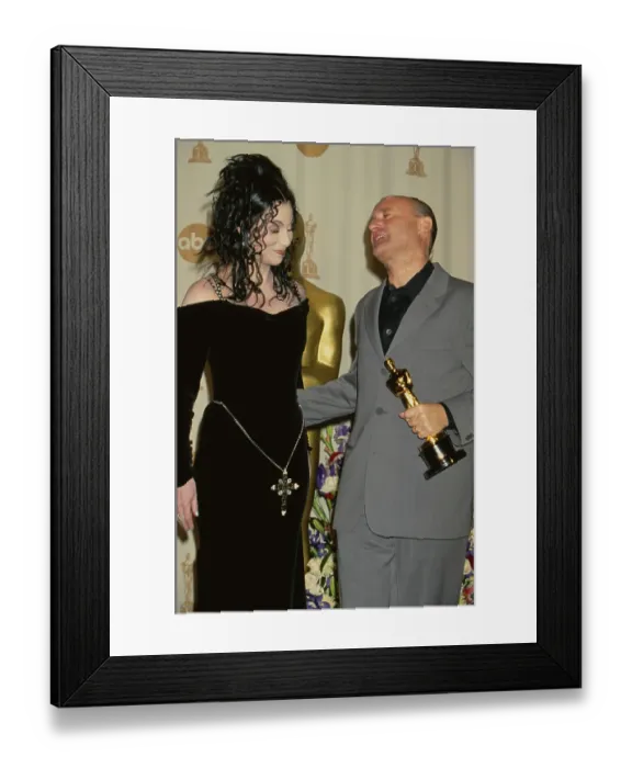 Framed Print : Cher And Phil Collins At The Oscars Framed Print : Cher And Phil Collins At The Oscars