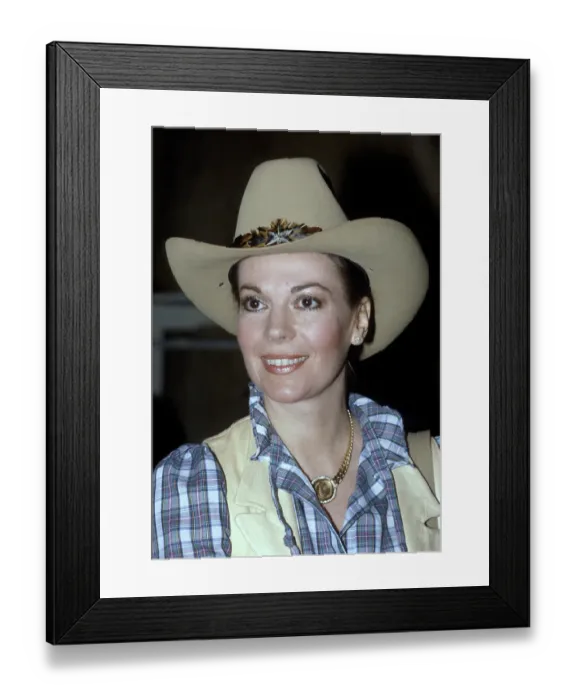 Framed Print : Natalie Wood