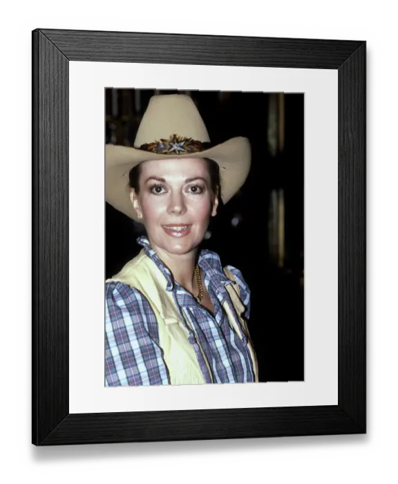 Framed Print : Natalie Wood Framed Print : Natalie Wood