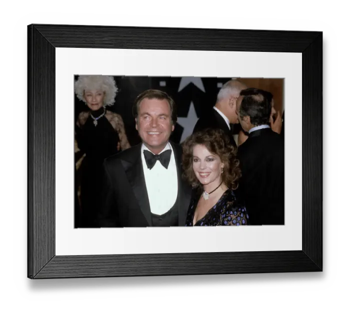 Framed Print : Robert Wagner and Natalie Wood Framed Print : Robert Wagner and Natalie Wood