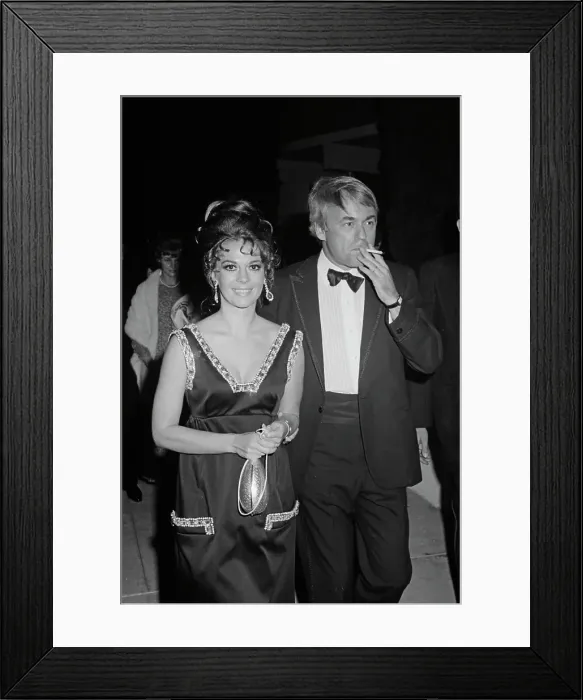 Framed Print : Natalie Wood And Richard Gregson