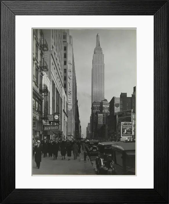 Framed Print : Looking East on 34th Street from opposite Penn Station Framed Print : Looking East on 34th Street from opposite Penn Station