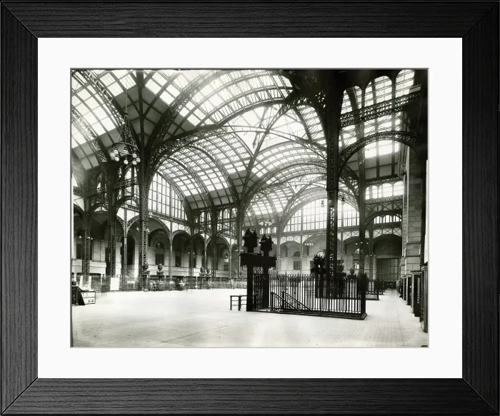 Framed Print : Inside Penn Station Framed Print : Inside Penn Station