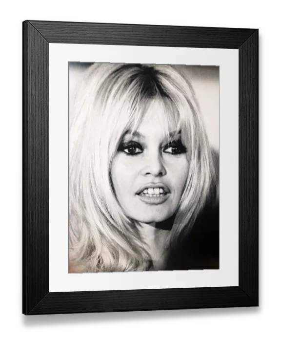 Framed Print : Brigitte Bardot Framed Print : Brigitte Bardot