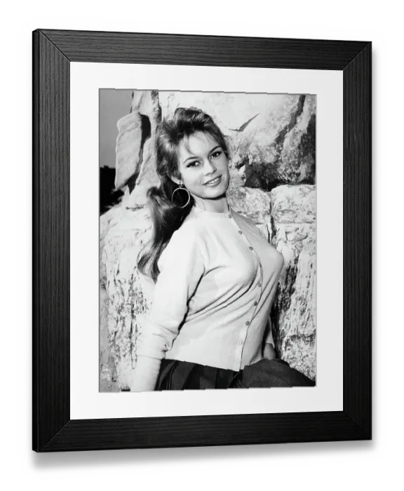 Framed Print : Brigitte Bardot Framed Print : Brigitte Bardot