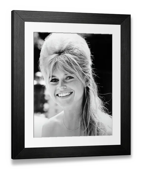 Framed Print : Brigitte Bardot Framed Print : Brigitte Bardot