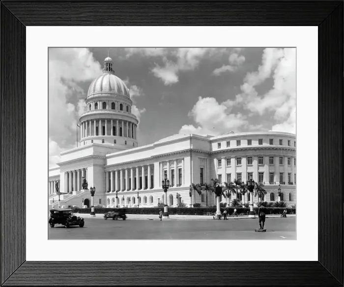 Framed Print : CAPITAL OF HAVANA CUBA Framed Print : CAPITAL OF HAVANA CUBA