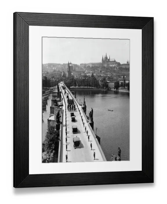 Framed Print : THE CHARLES BRIDGE Framed Print : THE CHARLES BRIDGE