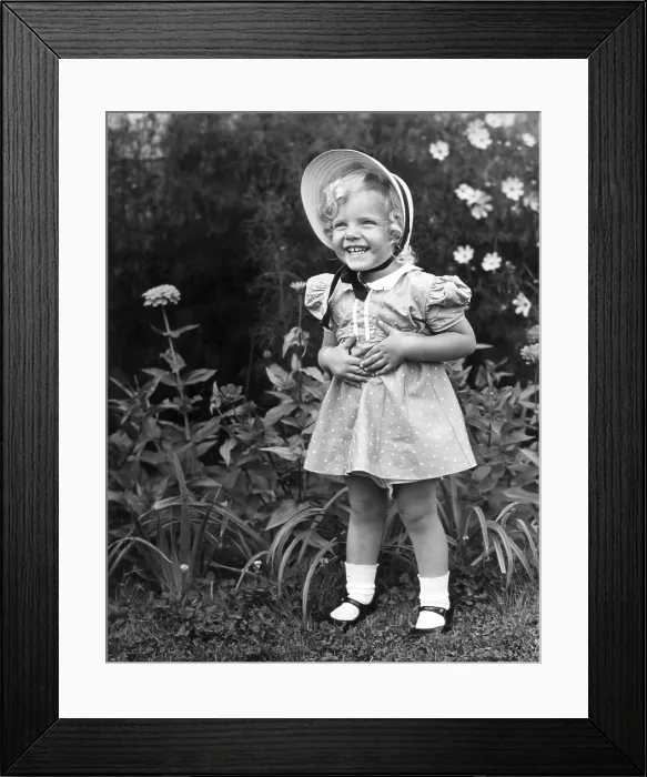 Framed Print : Bonnie Girl Framed Print : Bonnie Girl