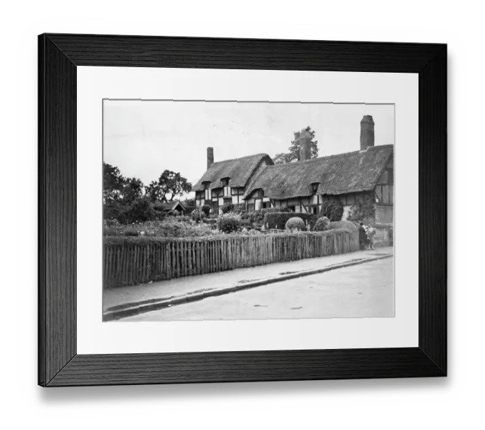 Framed Print : ANNE HATHWAY COTTAGE Framed Print : ANNE HATHWAY COTTAGE