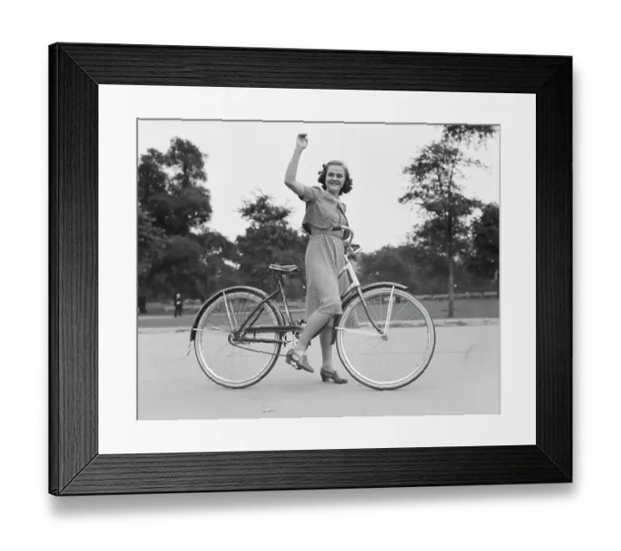 Framed Print : New York Cyclist Framed Print : New York Cyclist
