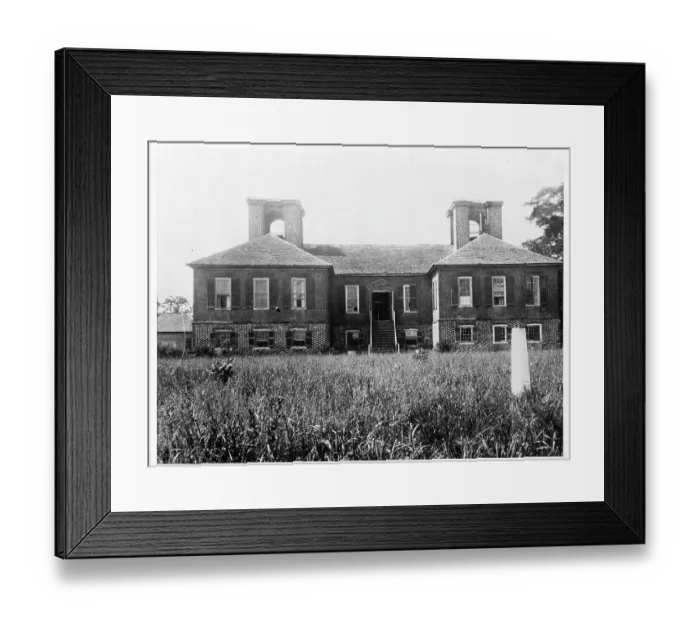 Framed Print : Robert E Lee birthplace at Stratford Hall Plantation In Virginia Framed Print : Robert E Lee birthplace at Stratford Hall Plantation In Virginia