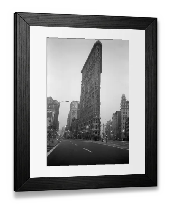 Framed Print : The Flatiron Building At Dawn Framed Print : The Flatiron Building At Dawn