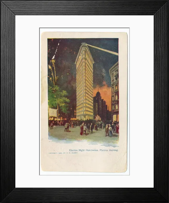 Framed Print : Flatiron Building Framed Print : Flatiron Building