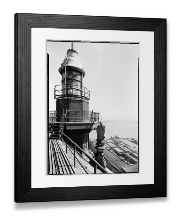 Framed Print : New York City views. Detail on Titanic memorial on Seamen's Church Institute Framed Print : New York City views. Detail on Titanic memorial on Seamen's Church Institute