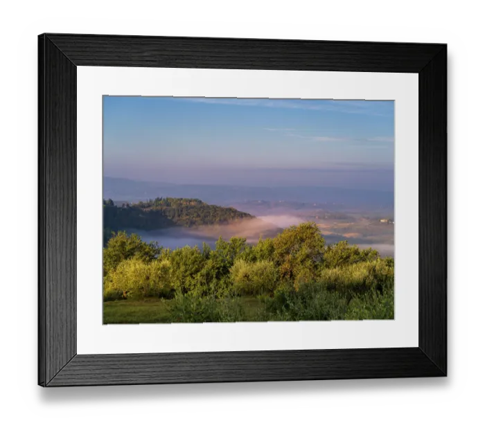 Framed Print : Morgen mit Nebel in der Toskana Framed Print : Morgen mit Nebel in der Toskana