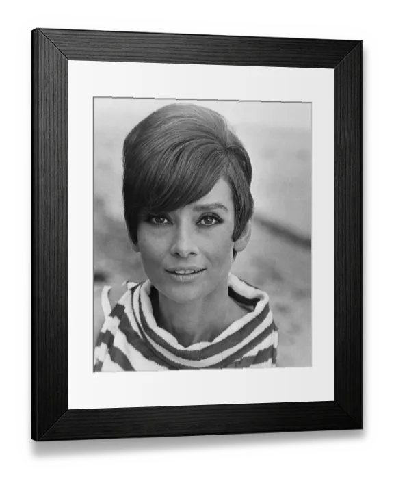 Framed Print : Audrey Hepburn Framed Print : Audrey Hepburn