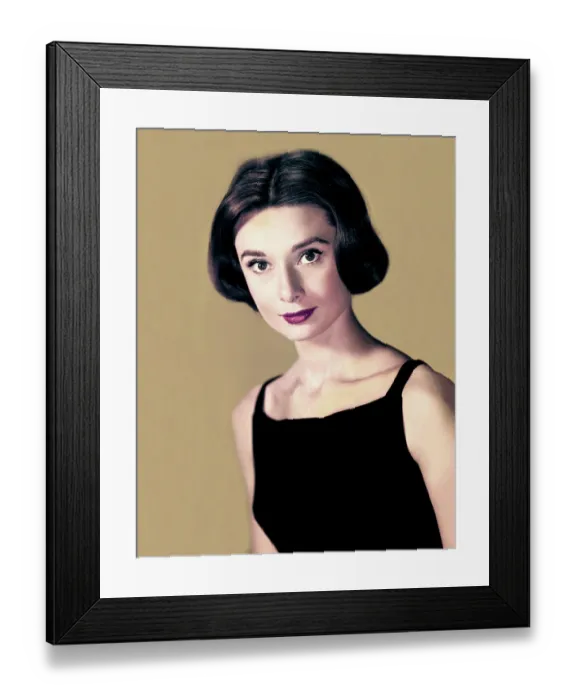Framed Print : Audrey Hepburn Portrait Framed Print : Audrey Hepburn Portrait