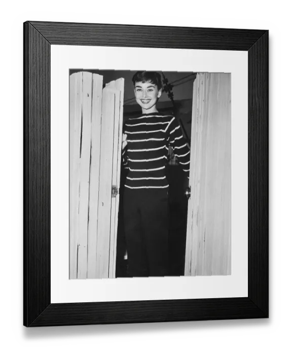 Framed Print : Audrey Hepburn Framed Print : Audrey Hepburn