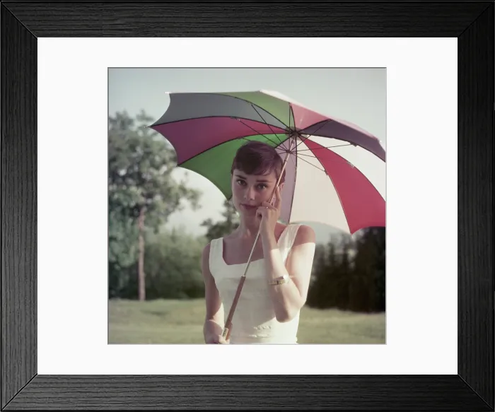 Framed Print : Audrey Hepburn Framed Print : Audrey Hepburn
