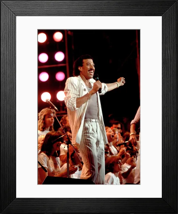 Framed Print : Lionel Richie On Stage At Live Aid Framed Print : Lionel Richie On Stage At Live Aid