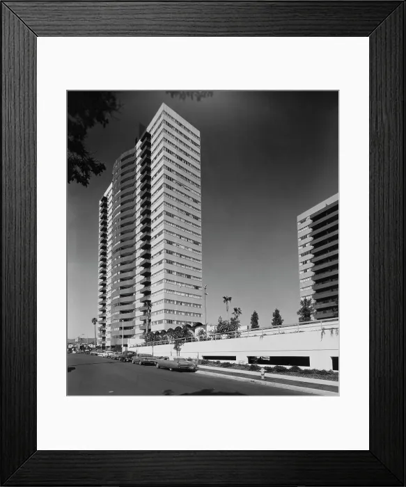 Framed Print : Barrington Plaza, Sawtelle, L.A Framed Print : Barrington Plaza, Sawtelle, L.A
