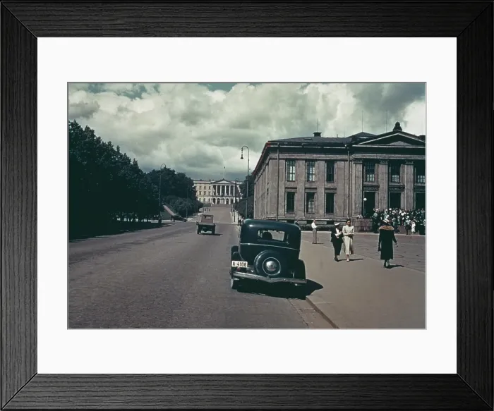 Framed Print : Oslo. The view up Karl Johans Gate in Oslo, Norway, with the University on the right Framed Print : Oslo. The view up Karl Johans Gate in Oslo, Norway, with the University on the right