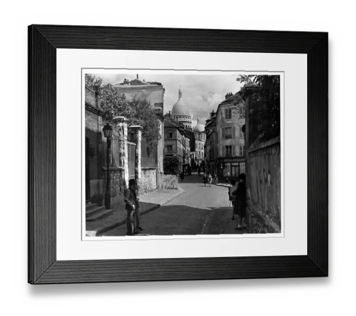 Framed Print : Basilica Of The Sacré Cur In Paris, France Framed Print : Basilica Of The Sacré Cur In Paris, France