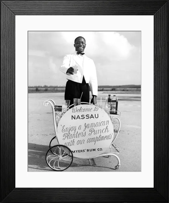 Framed Print : Complimentary Drinks On The Beach In Nassau, Bahamas Framed Print : Complimentary Drinks On The Beach In Nassau, Bahamas