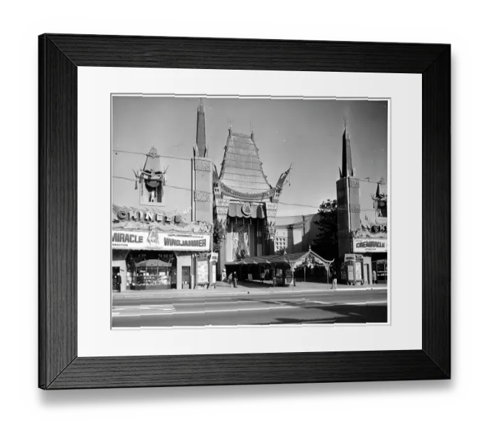Framed Print : The Grauman's Chinese Theater In Hollywood, California Framed Print : The Grauman's Chinese Theater In Hollywood, California