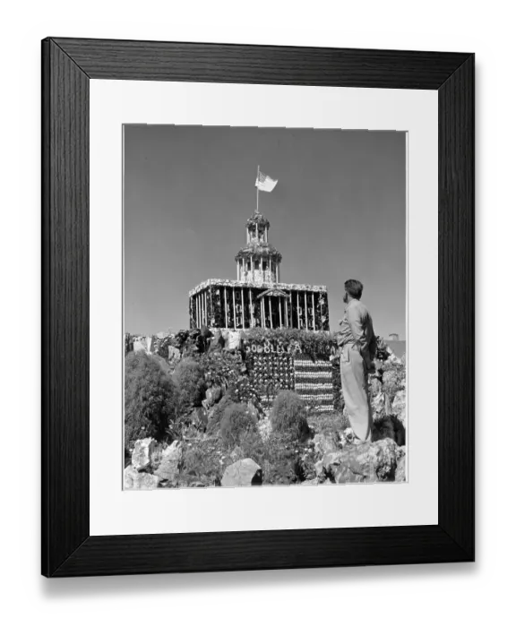 Framed Print : The Capitol at Peterson's Rock Garden In Bend, Oregon