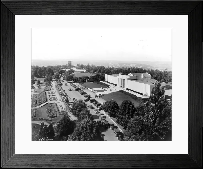 Framed Print : Seattle Art Museum In Volunteer Park Framed Print : Seattle Art Museum In Volunteer Park